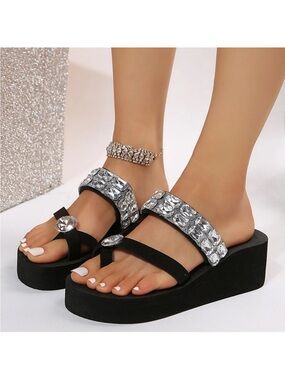 Black Wedge Sandals with Silver Crystal Accents brand new so adorable 7 💕